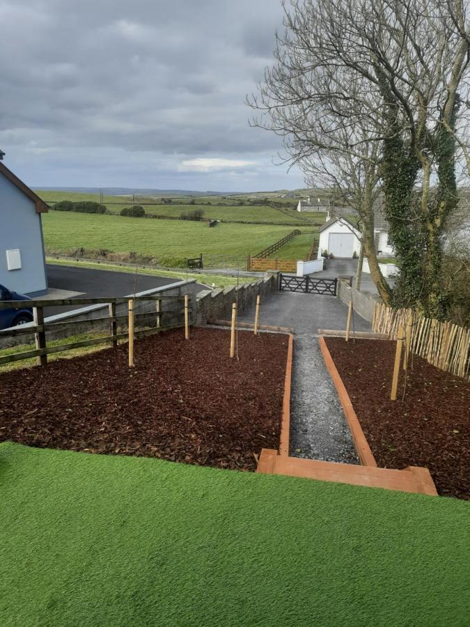 Ivy Hill Glamping Pod Apartamento Ennis Exterior foto